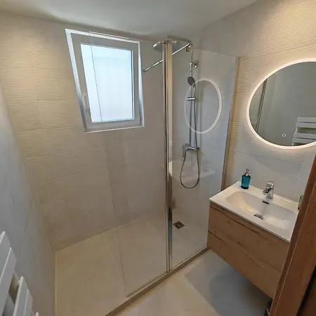 Villa Petite Climatisee Jardin Vallauris